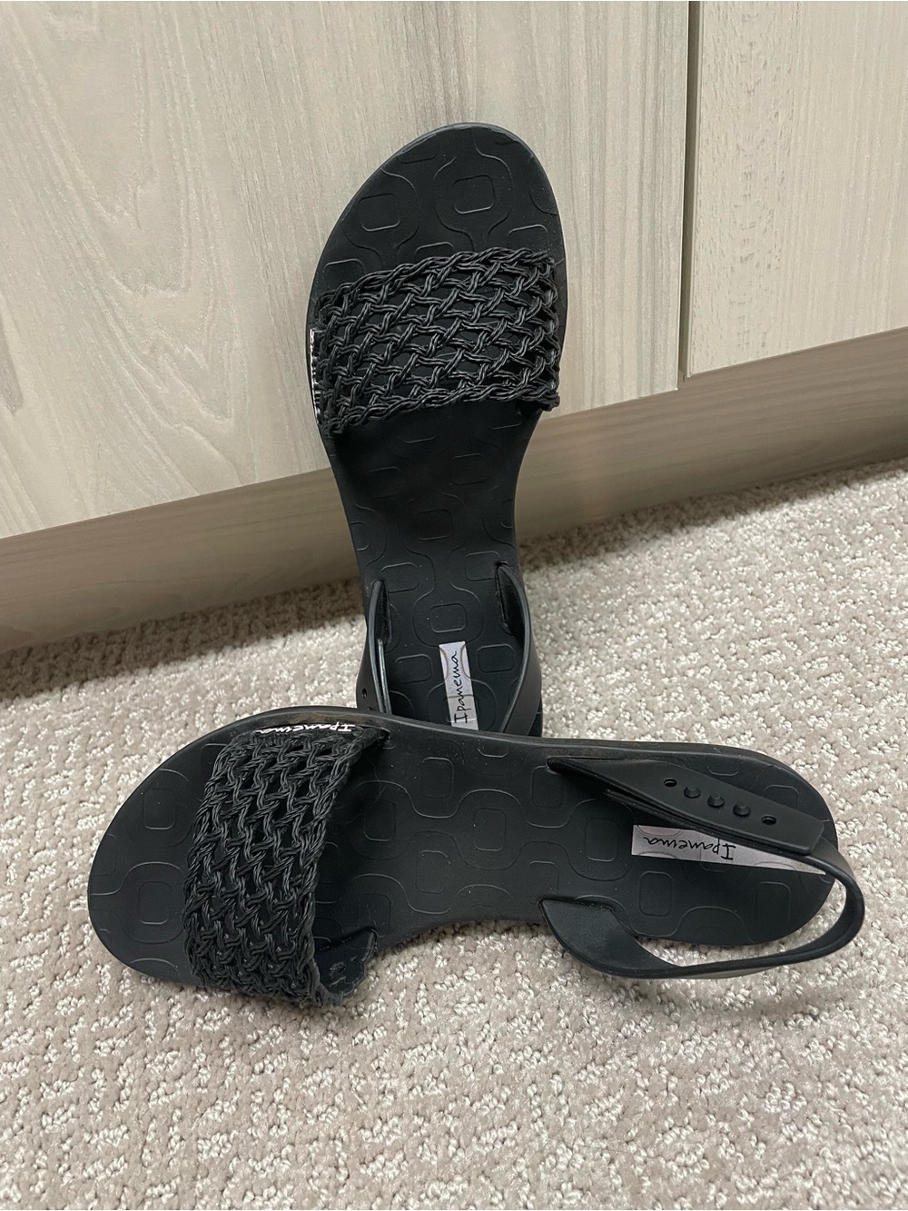 Ipanema Black Braided Woven Strap Sandals Size 5 35/36